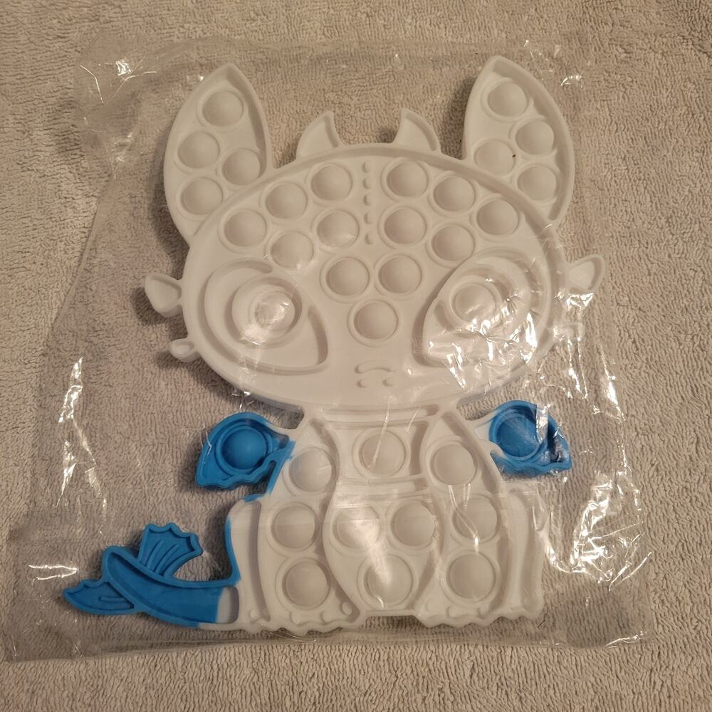 "Stitch" dragon fidget (35) poppers stress relief toy 8.5" x 6.5" silicone new